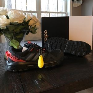 Adidas Women’s Size 7 Orange/Black Trail Sneakers